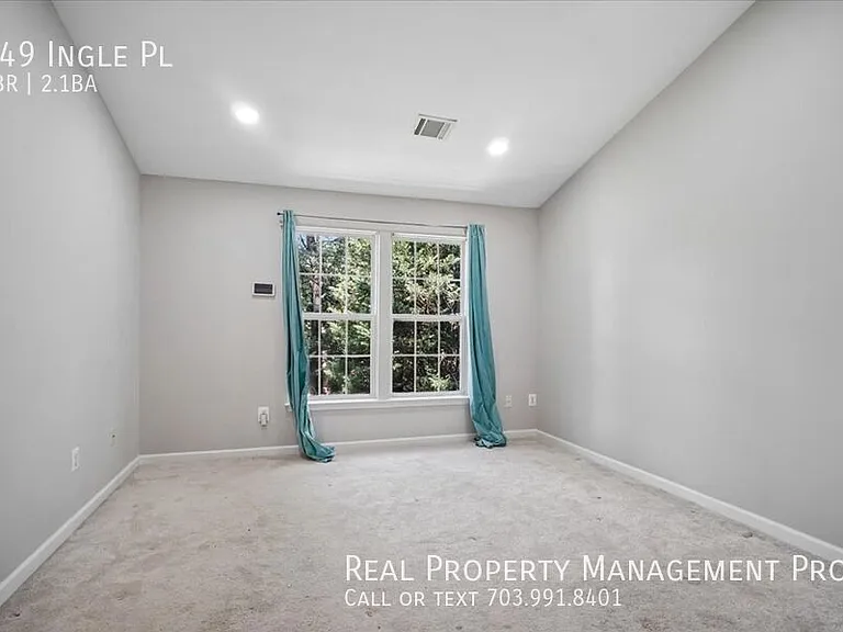149 Ingle Pl — Photo 18