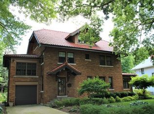 326 W 3rd St, Prophetstown, IL 61277