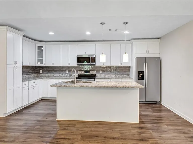 5772 Lilburn Stone Mountain Rd — Photo 16