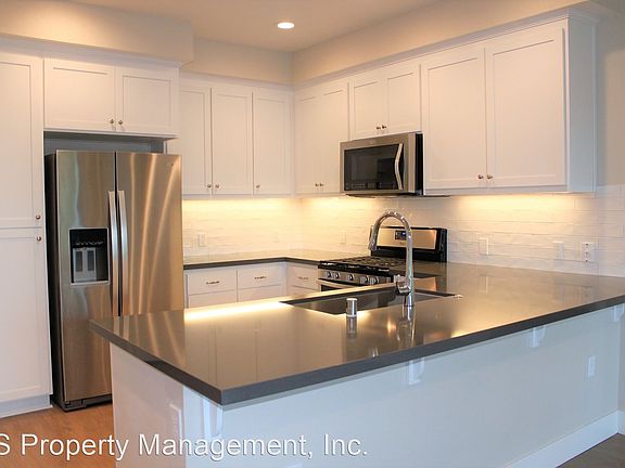 3rd image of 2305 S Winchester Blvd #207