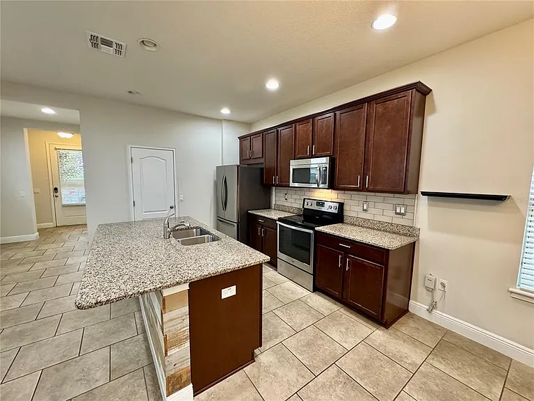 7208 Milestone Dr — Photo 8