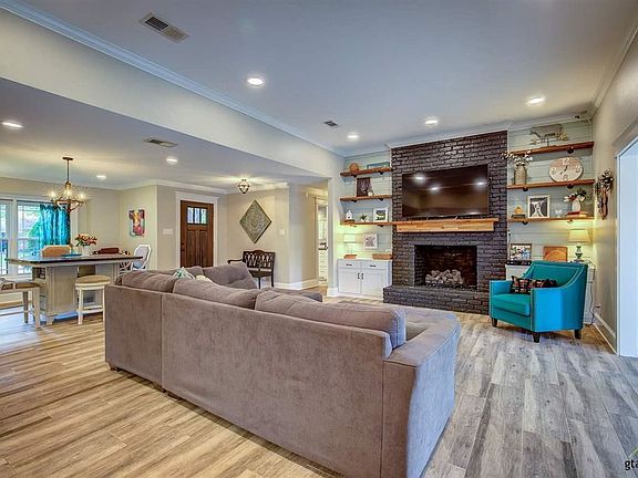 5th image of 3801 Brookwood Dr