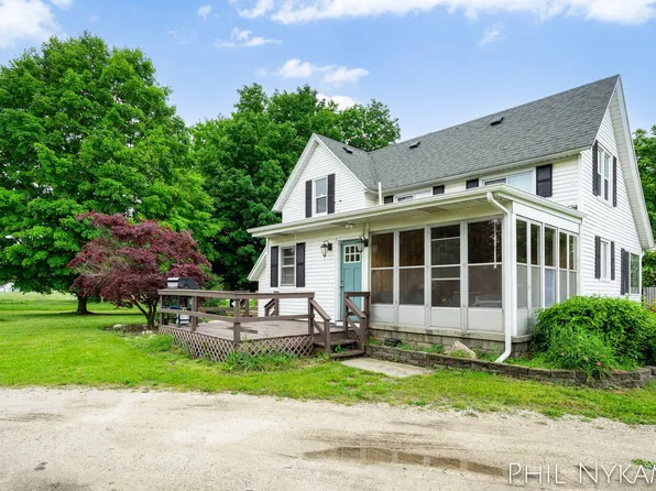 6810 Pierce St, Allendale, MI 49401