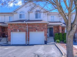 19 Marston Cres, Cambridge, ON N3C4G2