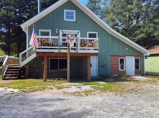 419 Wood Rd, Taylors, SC 29687