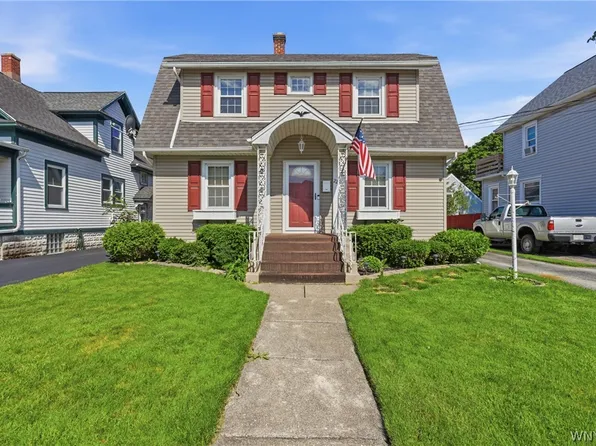 228 Jackson Ave, North Tonawanda, NY 14120