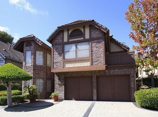 7355 Alicante Rd, Carlsbad, CA 92009