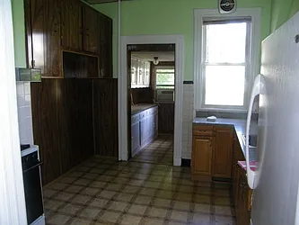 Rented by Francis Castoria LREB