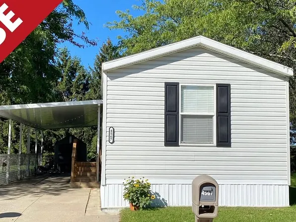 4567 Ashwood Dr W, Saginaw, MI 48603