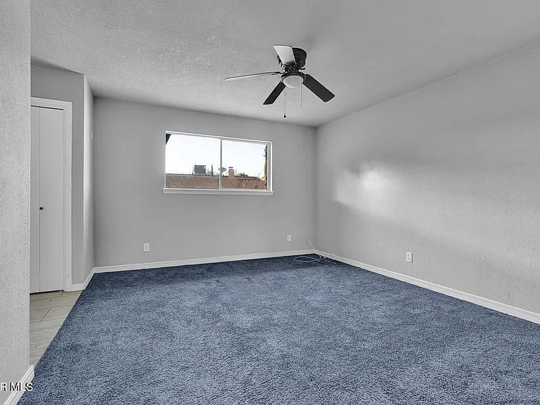 3709 Roslyn Dr — Photo 17