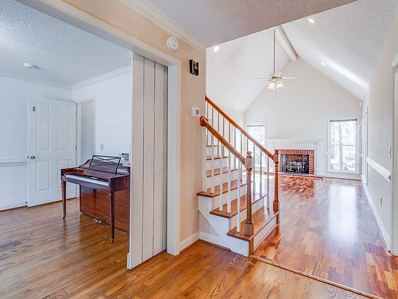 4th image of 183B Longtown Rd