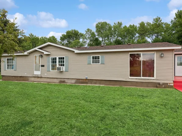 5070 10th St NW, Maple Lake, MN 55358