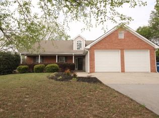 4360 Smoke Trace Ct, Hoschton, GA 30548