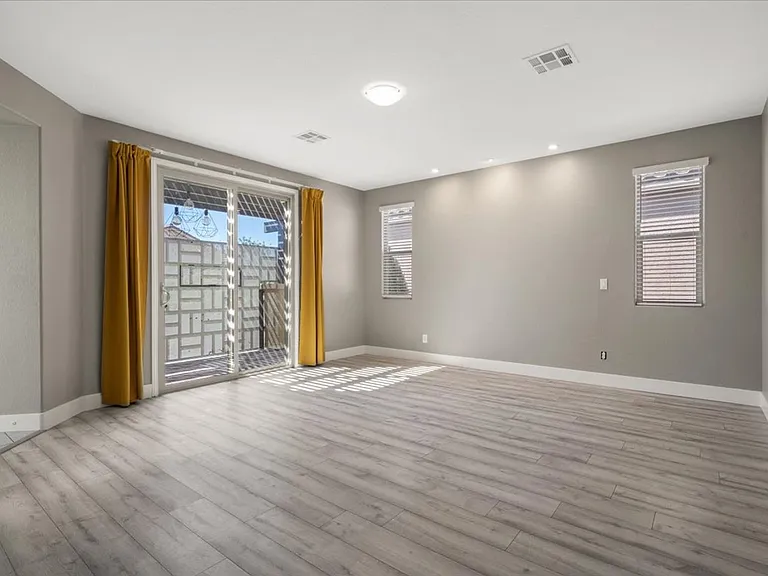 4105 Trillium Bay Ln — Photo 20