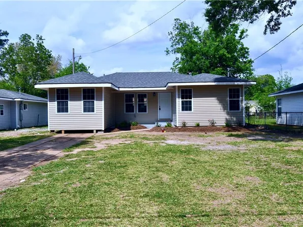 2143 Wettermark St, Alexandria, LA 71301