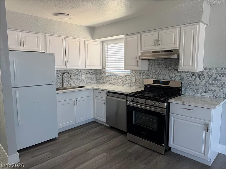 4396 Vegas Valley Dr #2 — Photo 10