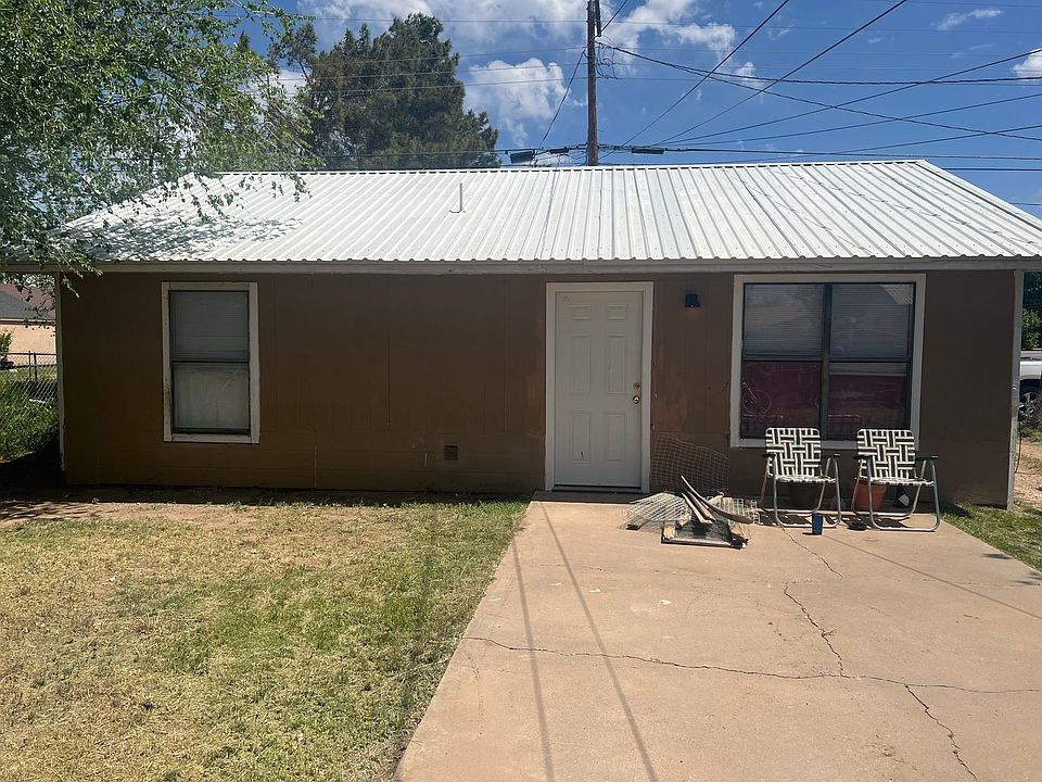 1st image of 819 1/2 S Avenue A