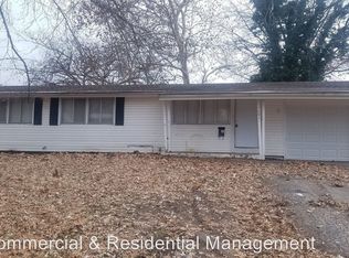 1803 NE 57th St, Kansas City, MO 64118