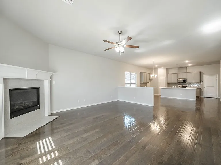 3716 Peach Blossom Rd — Photo 4