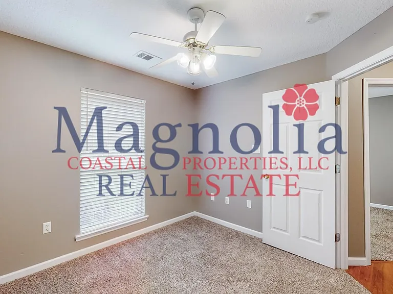 145 Hope Creek Dr — Photo 14