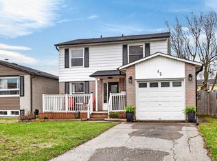 42 Arthur Mark Dr, Pt Hope, ON L1A3X1