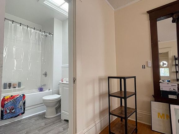 4th image of 3952 Lyndale Ave S APT So-1