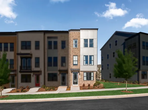 2608 River Birch Rd, Herndon, VA 20171