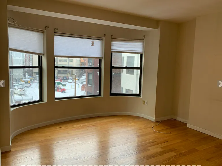 636 Beacon St #301 — Photo 4