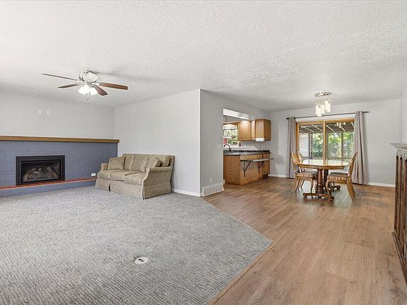 4th image of 417 12th St
