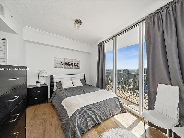 1750 N Bayshore Dr #4315 — Photo 21