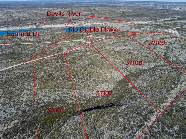 4 & 5 Rio Diablo Pkwy, Del Rio, TX 78840