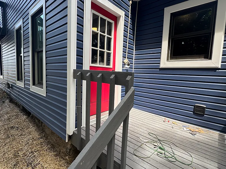141 Short St #1 — Photo 4