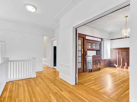 4th image of 2435 Anza St