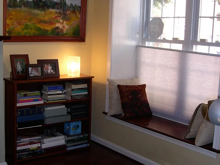 1122 Riverside Ave — Photo 3
