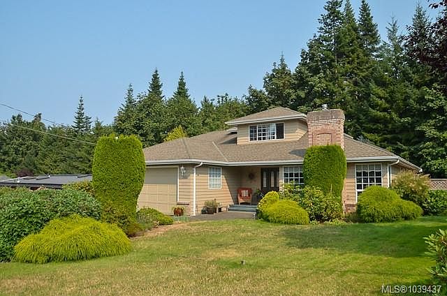 1st image of 766 Canyon Crescent Rd