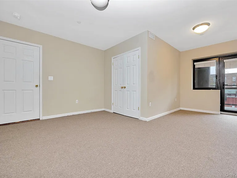172-18 Jamaica Ave #6A — Photo 11