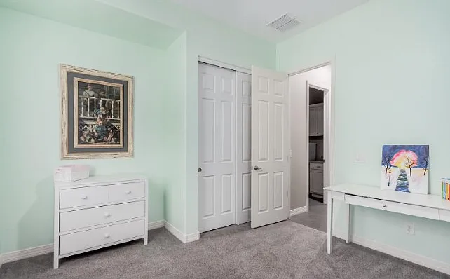 3269 E Ironside Ln — Photo 30