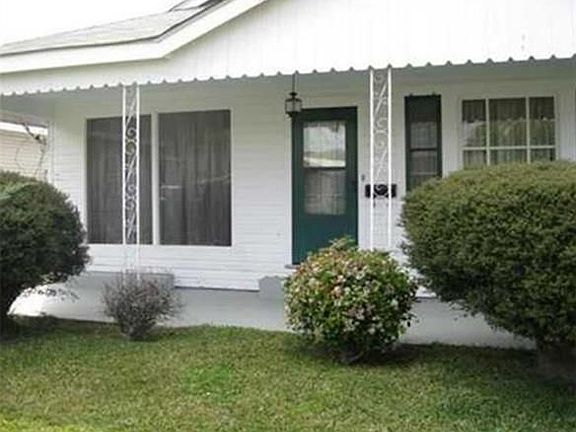 2nd image of 454 Avenue K
