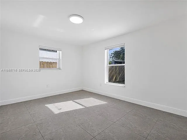 340 NW 45th St — Photo 16