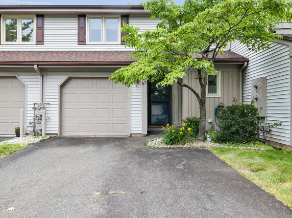 67 Copper Beech Drive #67, Rocky Hill, CT 06067