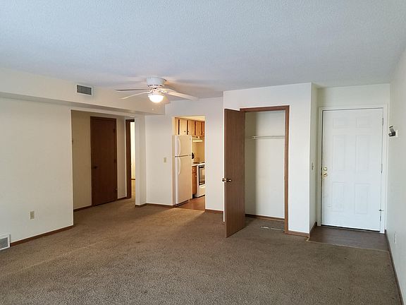 2nd image of 27034 Heatherford Dr