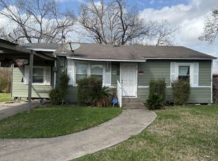 4817 Wenda St, Houston, TX 77033