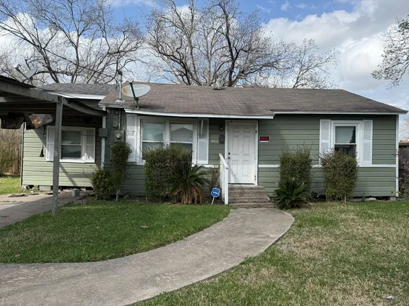 4817 Wenda St, Houston, TX 77033