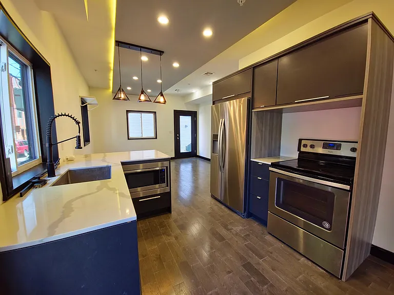 519 N 38th St #1 — Photo 3