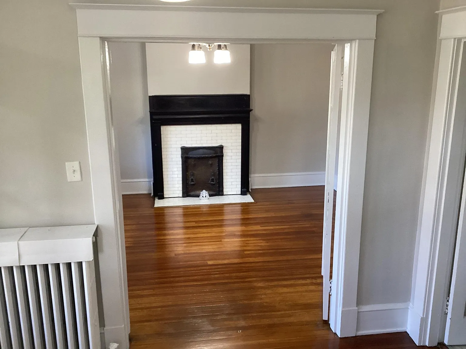 4 bed, 2550 sqft, $2,550 — Photo 2