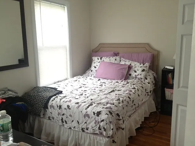 3 bed, 1000 sqft, $4,495 — Photo 2