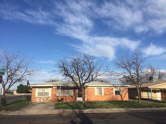 1st image of 2720 Bagley Ave