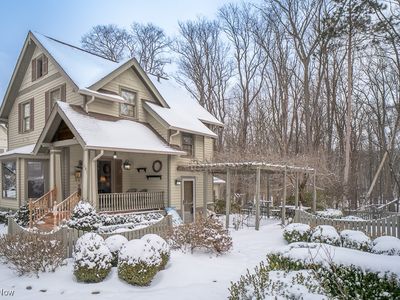 583 Sumatra Ave, Akron, OH, 44305