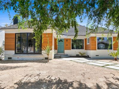 3800 Virginia Rd, Los Angeles, CA, 90008