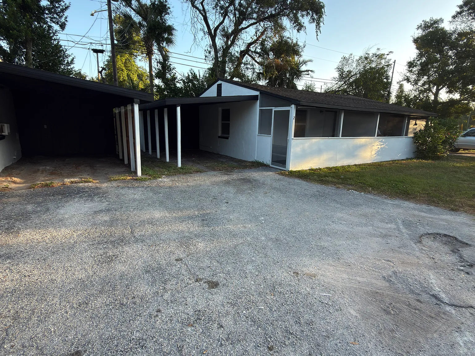 Studio, 320 sqft, $1,050 — Photo 2